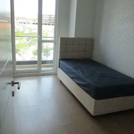 Adim Sitesi * イスタンブール